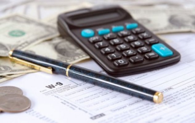 Bulgaria impune o taxă de 20% pentru producătorii de energie regenerabilă